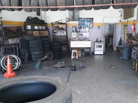 Local en Venta en Pompeya, USD 110.000