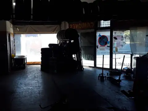 Local en Venta 70 años