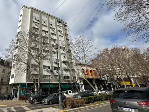Oficina en venta en La Plata Amueblada