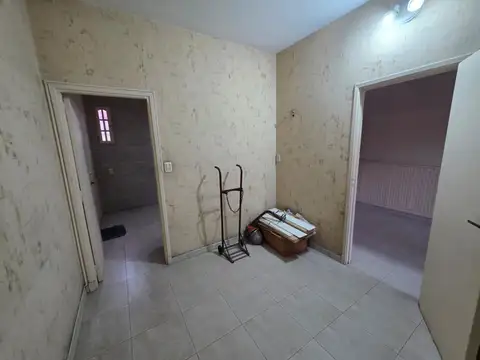 Casa en Venta con 4 cocheras