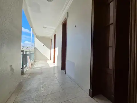 Oficina en Alquiler en Zona Centro, USD 1.600