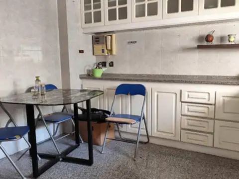 Departamento 4 ambientes con 3 baños