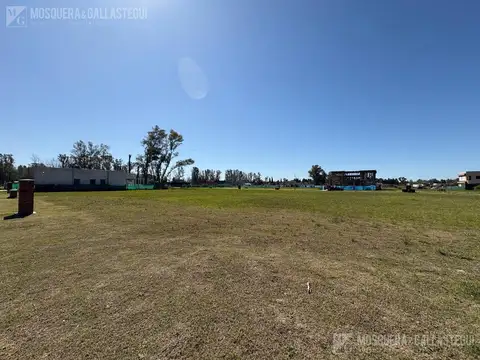 Terreno en Venta en Pilar Del Este, USD 30.500