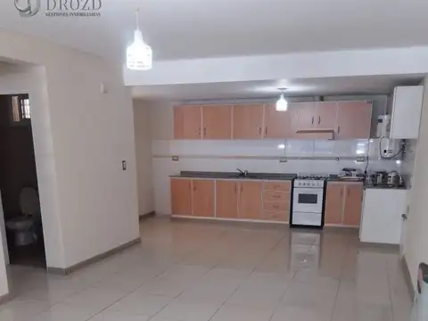 Departamento en venta c/ cochera en Godoy Cruz