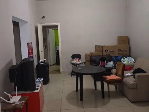 Depto Tipo Casa en Venta 60 años