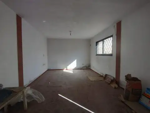 OPENHOUSE INMOBILIARIA VENDE LOTE con monoambiente en Dorrego