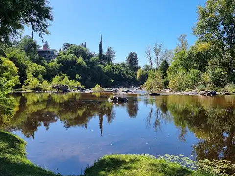 Terreno en Venta de 2100,0 m2