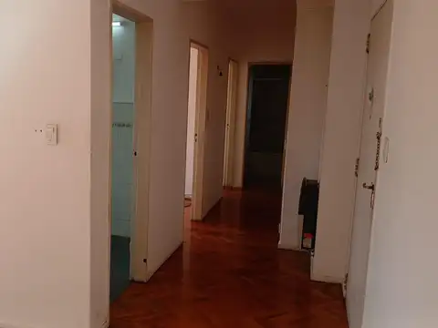 Departamento en Alquiler en Villa del Parque, $ 800.000
