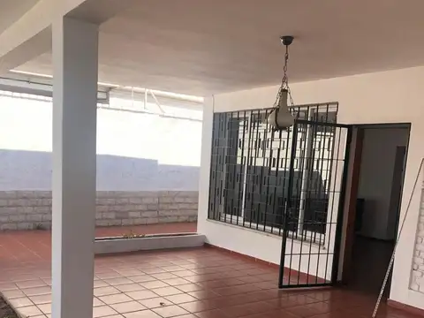 Casa en Venta en Godoy Cruz, USD 89.000