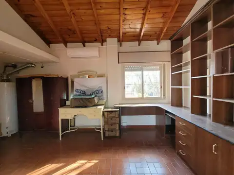 Adolfo Alsina al 3900