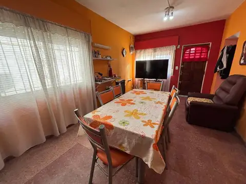 Depto Tipo Casa en Venta en Barrio San Nicolas, USD 50.000