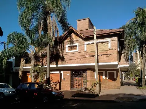 CASA EN VENTA ZONA CENTRO DE POSADAS