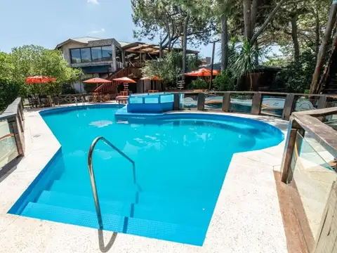 Hotel en Venta 23 años