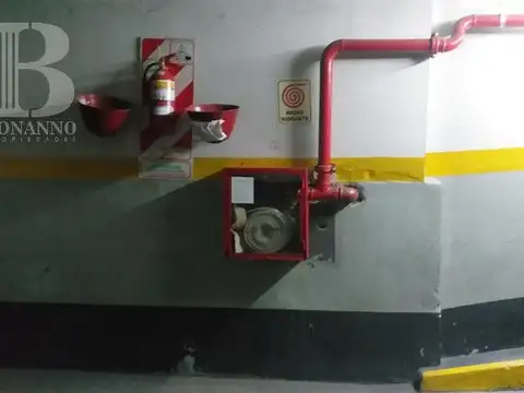 SARMIENTO 500 -  GARAGE