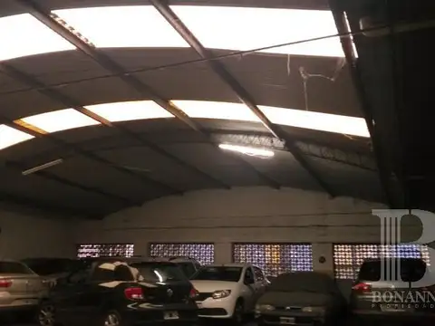 SARMIENTO 500 -  GARAGE