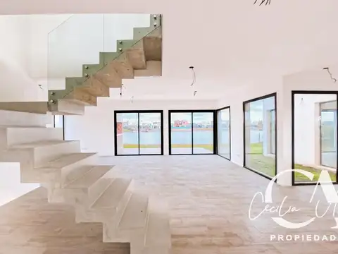 Casa en Venta a la Laguna en San Sebastian