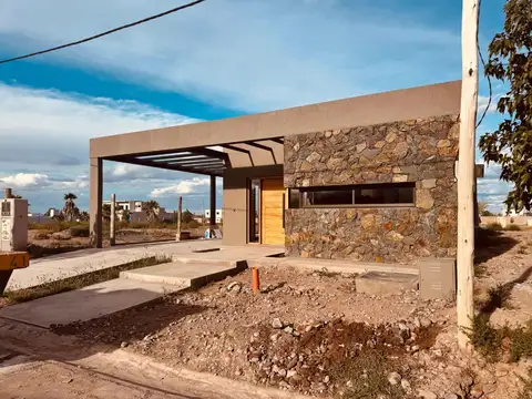 CASA A ESTRENAR EN VENTA BARRIO LAS TACAS MAIPU