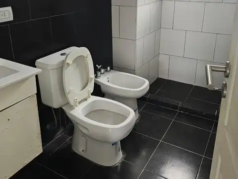 Departamento en Venta con 1 cochera