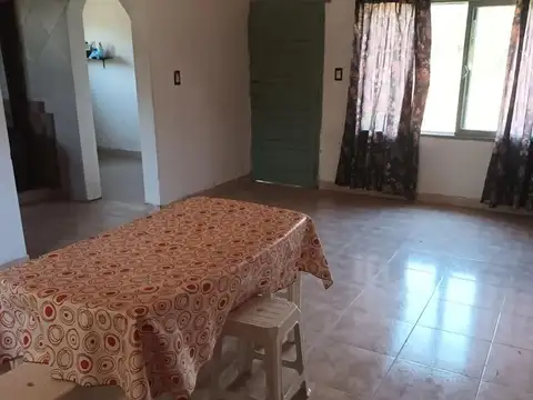 Casa en venta - 3 Dormitorios 3 Baños - 7.000Mts2 - Catamarca