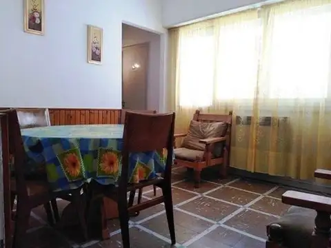 Calle 12   797  -   Zona I 100, Piso 0