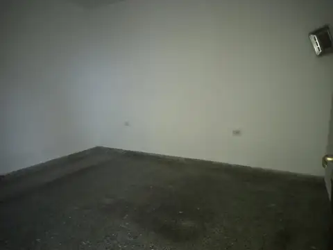Depto Tipo Casa en Alquiler en Villa Bonich, $ 280.000