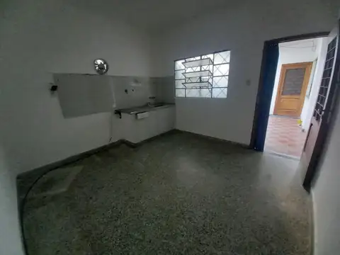 Depto Tipo Casa en Alquiler de 2 ambientes