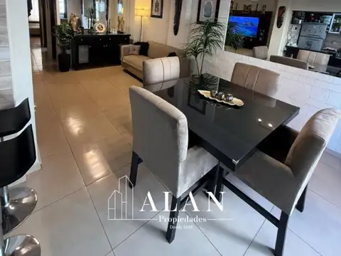 Departamento en Venta en La Perla Sur, USD 115.000