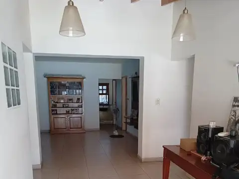 Casa en Venta en Monte Grande, USD 165.000