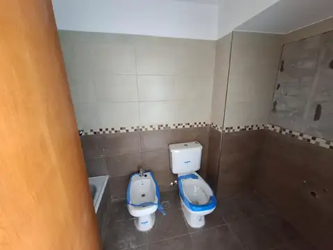 Departamento en Venta en Parque Chacabuco, USD 126.900