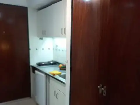 RECOLETA. Av. SANTA FE 1100. Monoambiente se vende totalmente equipado