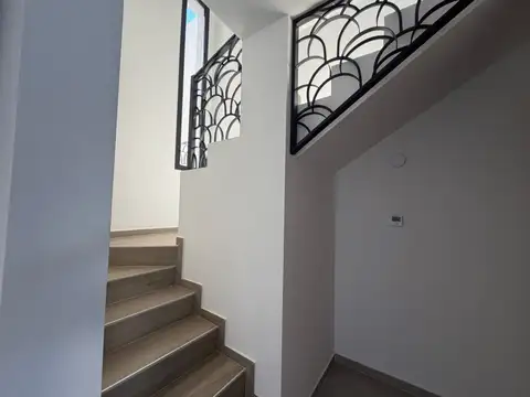 VENTA DUPLEX DOS DORMITORIOS QUEBRADA DE MANANTIAL