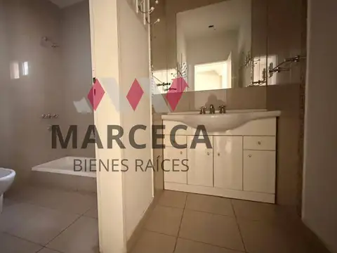 Casa en Alquiler de 1 dormitorio