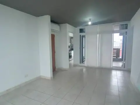 Departamento en Venta en Villa Gobernador Udaondo, USD 60.000