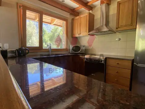 Casa 4 ambientes con 3 baños