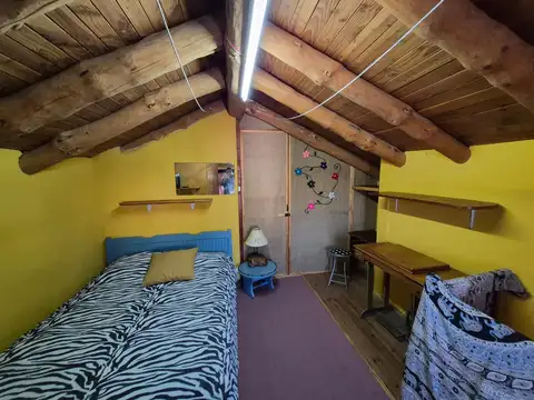 Casa en Alquiler con 1 cochera