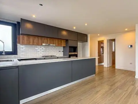 Departamento en Venta con 2 cocheras