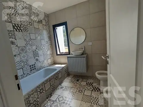 Casa Monoambiente con 2 baños