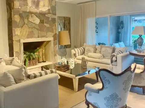 Excelente propiedad desarrollada en una planta