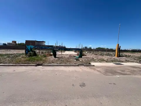 Vendo Casa en Barrio Milcayac II