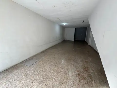 Local en Alquiler en Moreno, $ 950.000