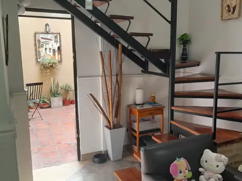Depto Tipo Casa en Venta 30 años