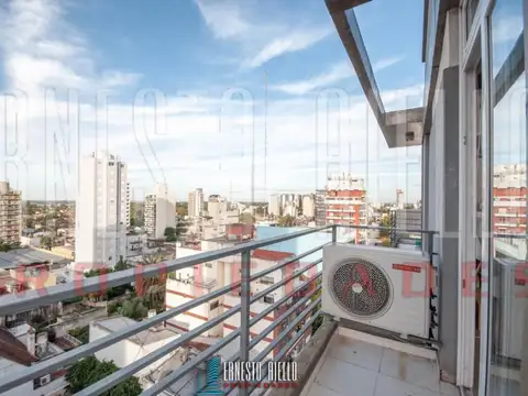 Alvear 700