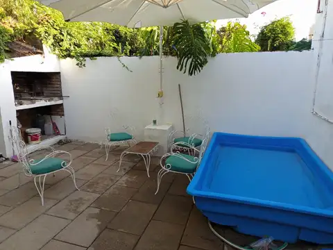 CASA EN VENTA EN PERGAMINO CON PATIO