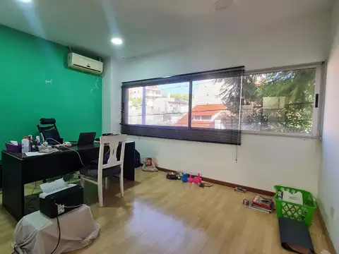 Galpon en Alquiler 19  mts Fondo