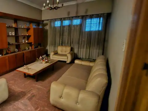 Avenida Calchaquí 4500