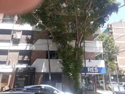 Excelente depto de 2 Dorm C/baño y Dep C/baño a 1 cuadra de Alvear