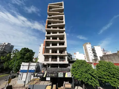 Departamento venta -2 dormitorios 2 baños  - 71 mts 2 totales - La Plata-pozo-emprendimiento.