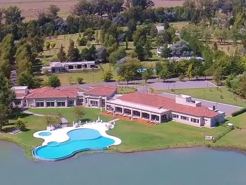 LOTE EN VENTA EN MIRALAGOS