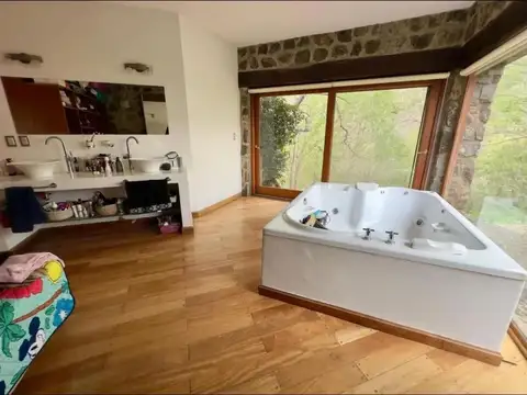 Casa en Venta en Alta Gracia, USD 420.000