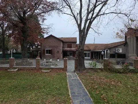 VENTA DE CASA EN LOS CARDALES